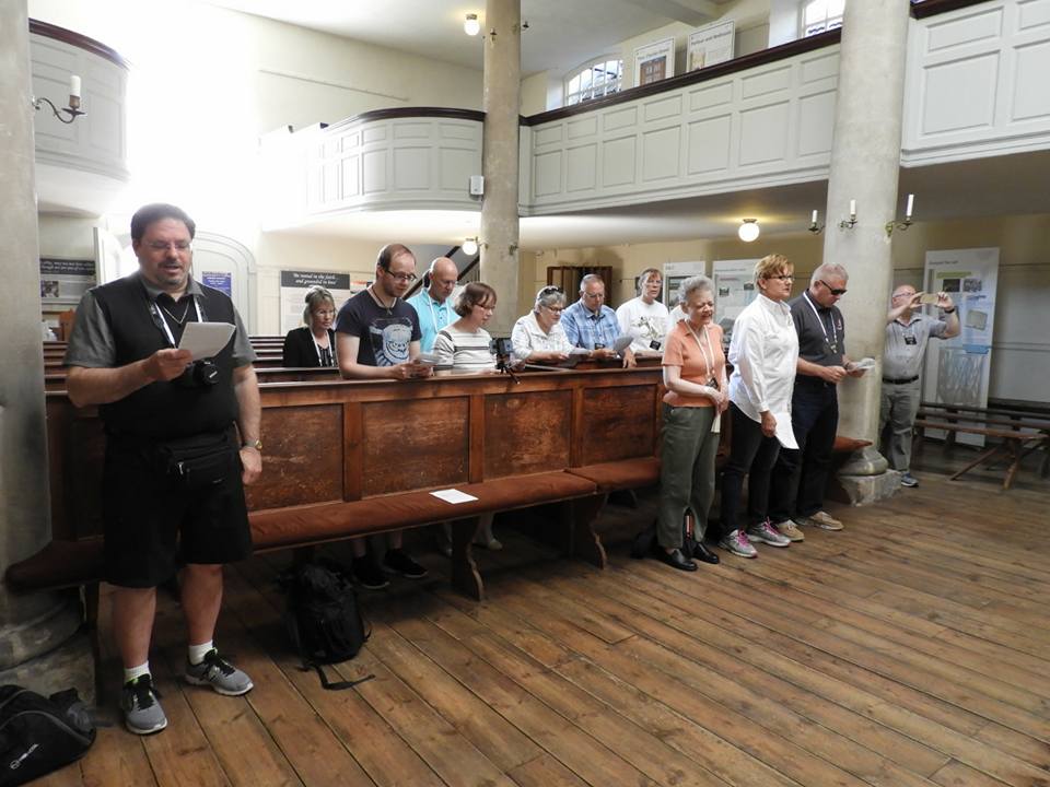 33112966_10209656112554700_1854832032513785856_n